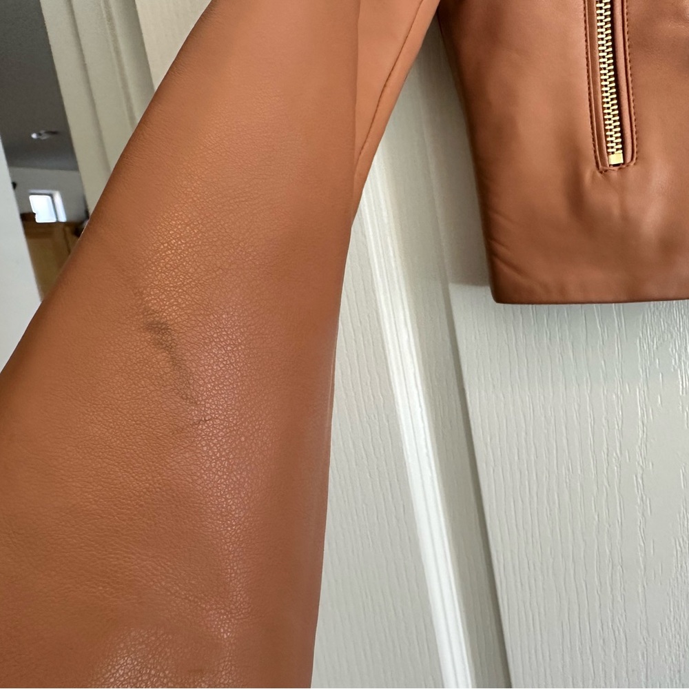 BLANK NYC Faux Leather Moto Jacket. Size: Small. Great condition - Picture 10 of 11